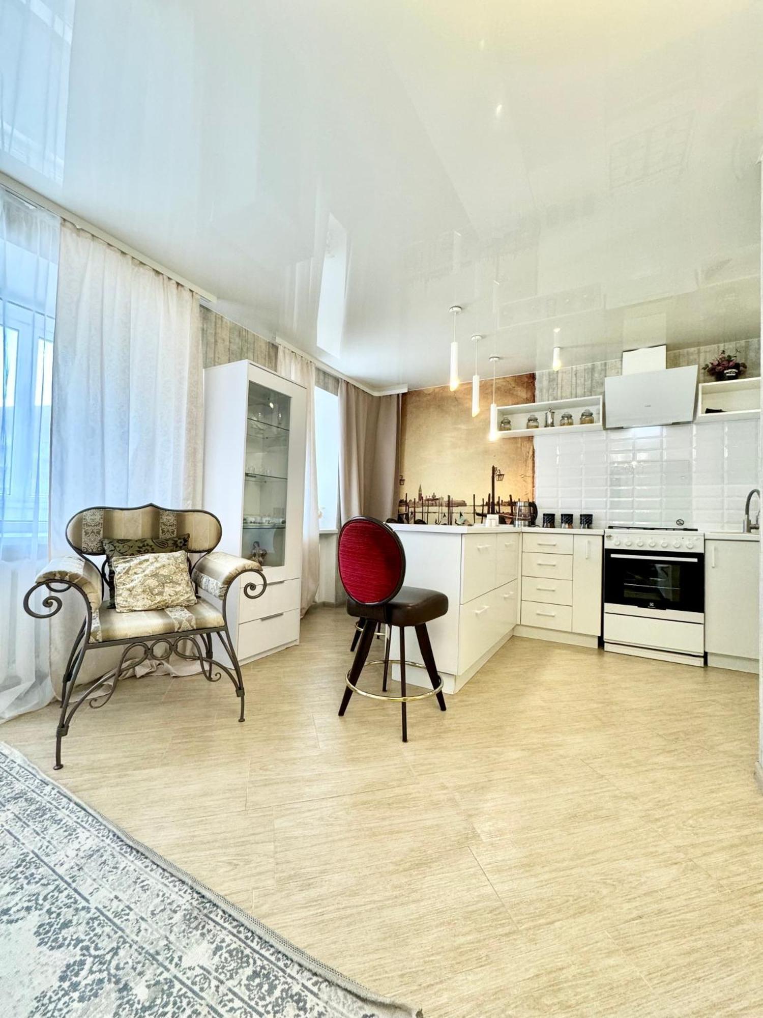 Apartpoltava Смак Італії У Самому Центрі Полтави , Білосніжна Студія В Новобудові, Банківський Чек Esterno foto